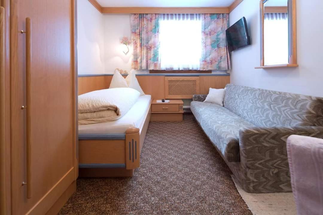 Gasthof Hotel Eiserne Hand Hochfilzen Dış mekan fotoğraf